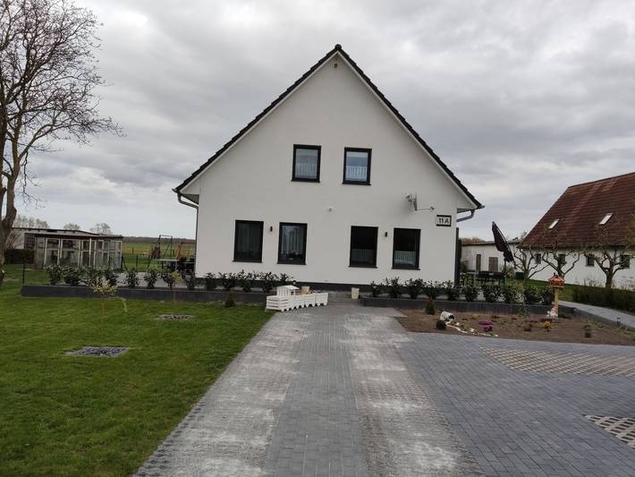 Ferienwohnung für 4 Personen, mit Terrasse und Garten in Gingst - 3