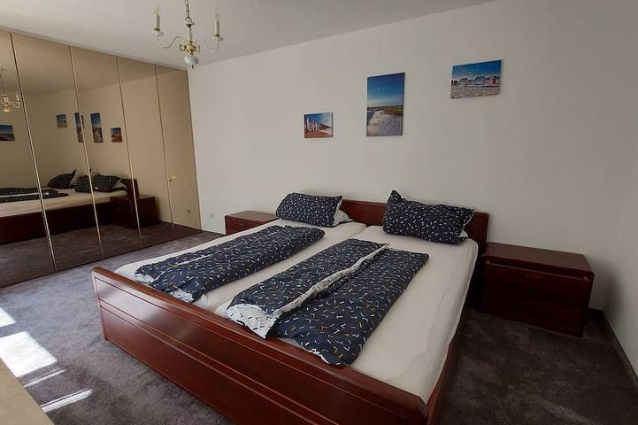 Apartamento entero, Recreación en el borde del bosque, moderno apartamento con piscina in Unteruhldingen, Meersburg
