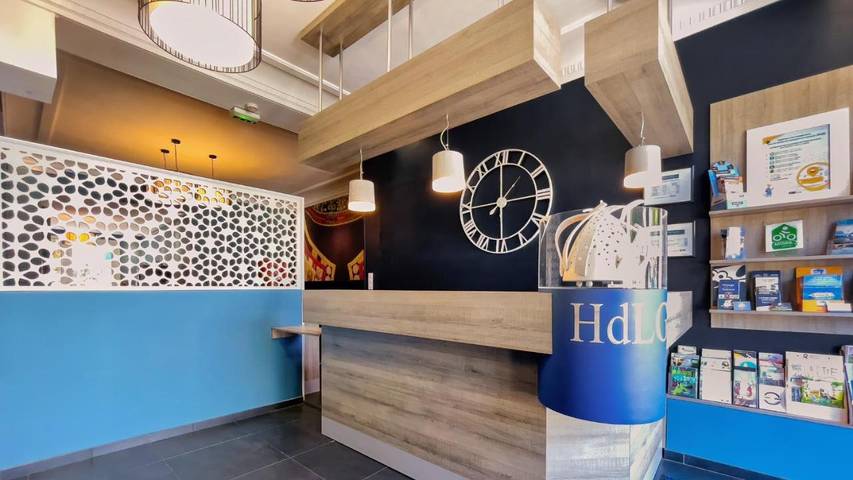 Hôtel pour 3 personnes, avec terrasse et jardin dans Gare De Quimper - 2