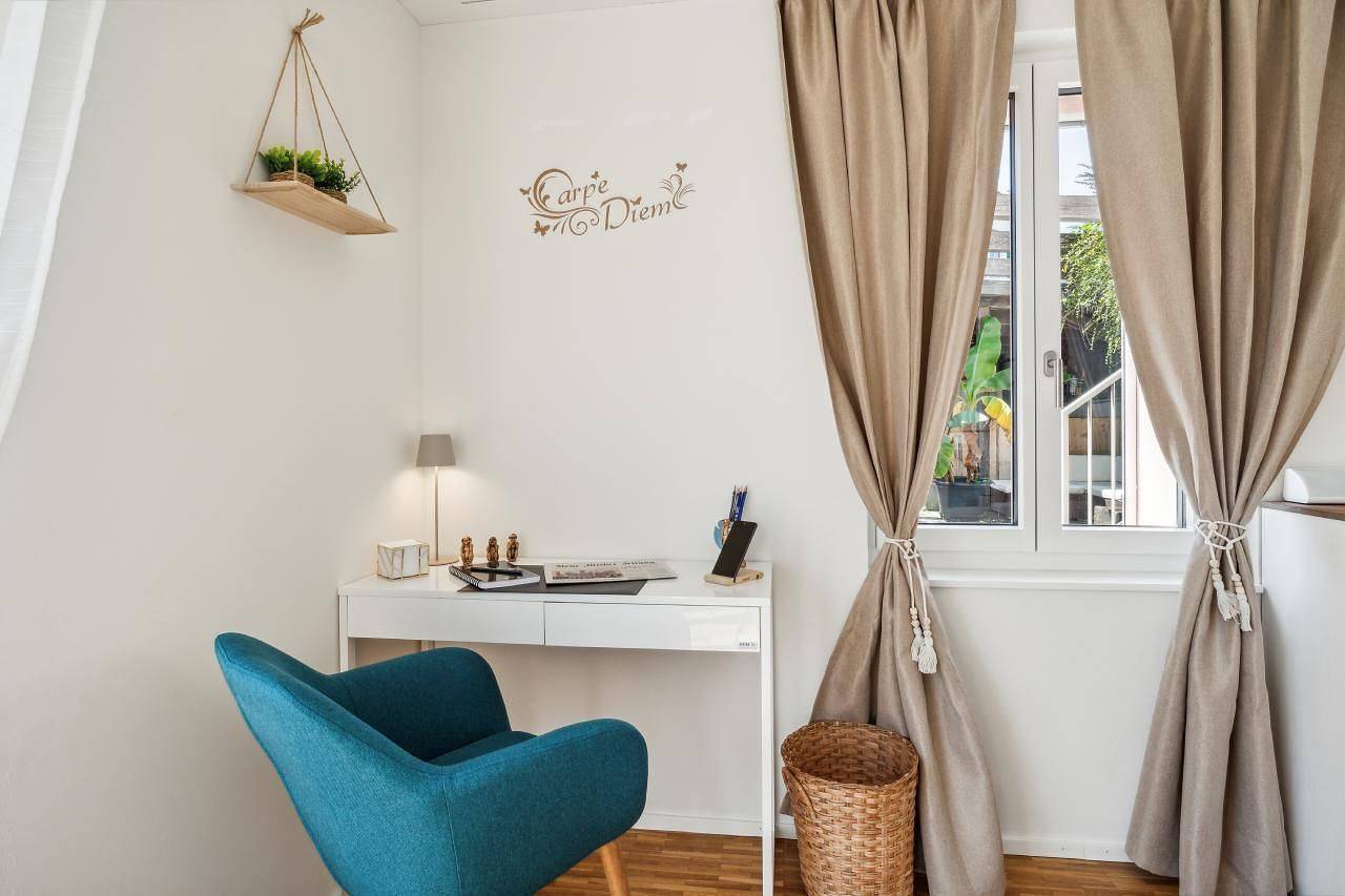 Apartamento vacacional entero, Near old town I terrace lounge and car park in Aargau-Basel