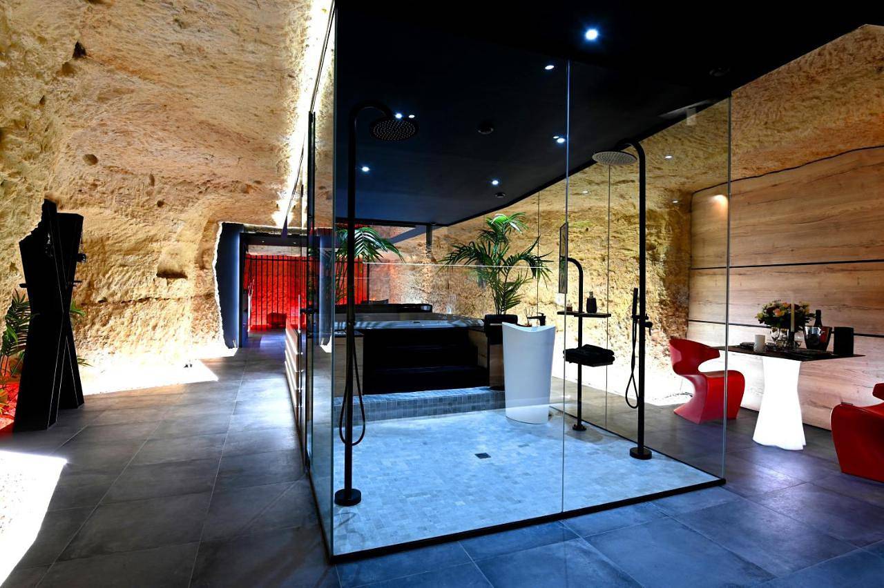 Omira - Nuits d'exception & spa in Tours, Région de Tours