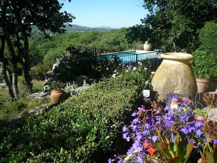 Chambre d’hôte pour 2 personnes, avec piscine et jardin en Ardèche - 4