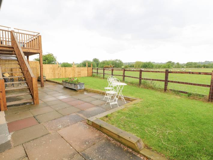 Apartamento entero, Apartamento de vacaciones para 4 personas con jardín in Harborough, Heart of England