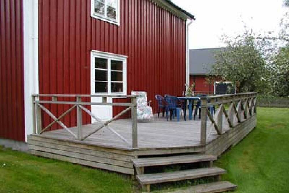 Ferienhaus mit Boot mitten im schwedischen Glasreich in Herrakra, Kronoberg