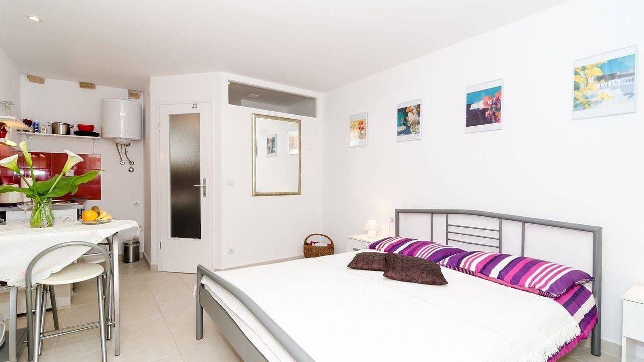 Holiday apartment in Grad Dubrovnik from £96 per night