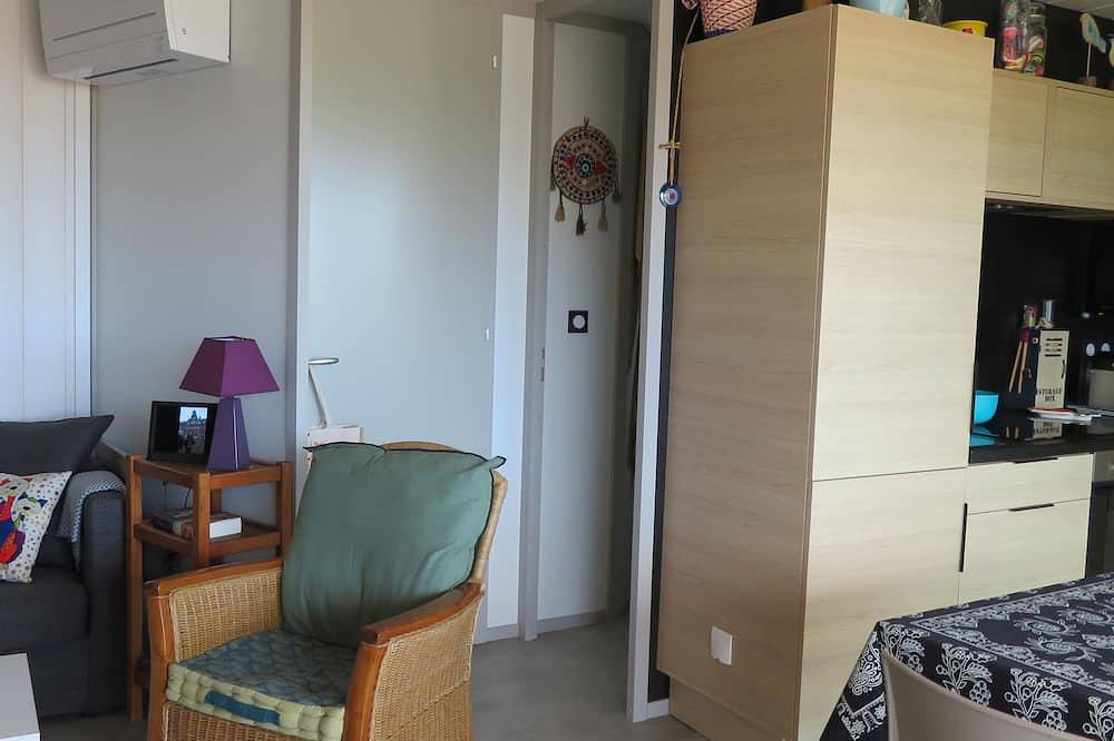 4-seater cottage in Pomérols in Pomérols, Côte d'Améthyste