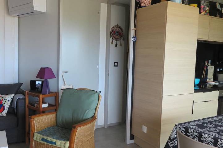 Gîte pour 4 personnes, avec jardin ainsi que piscine et terrasse à Pomérols - 4