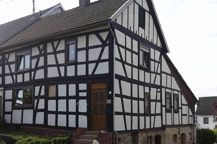 Ferienhaus für 7 Personen, mit Balkon in Neustadt (Wied)
