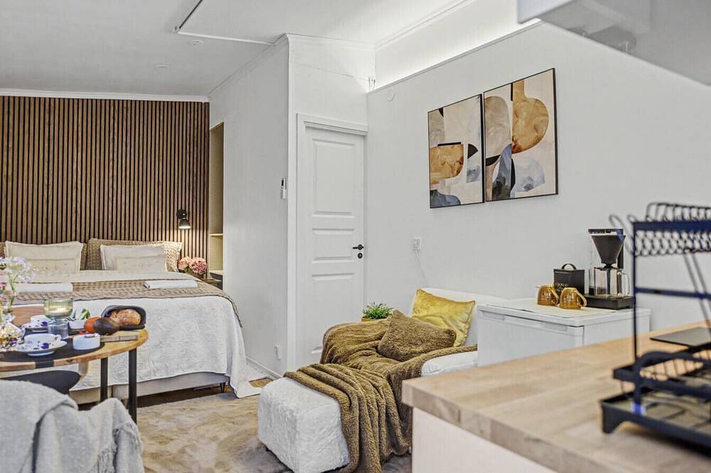 Ganze Wohnung, Modern Malmö studio with king bed, fast Wifi & free parking in calm residential neighbourhood in Malmö, Schwedische Ostsee