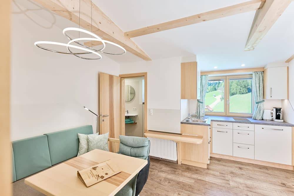 Ganze Wohnung, Kuscheliges Dachapartment auf dem Bauernhof in Lunz am See, Mostviertel Region