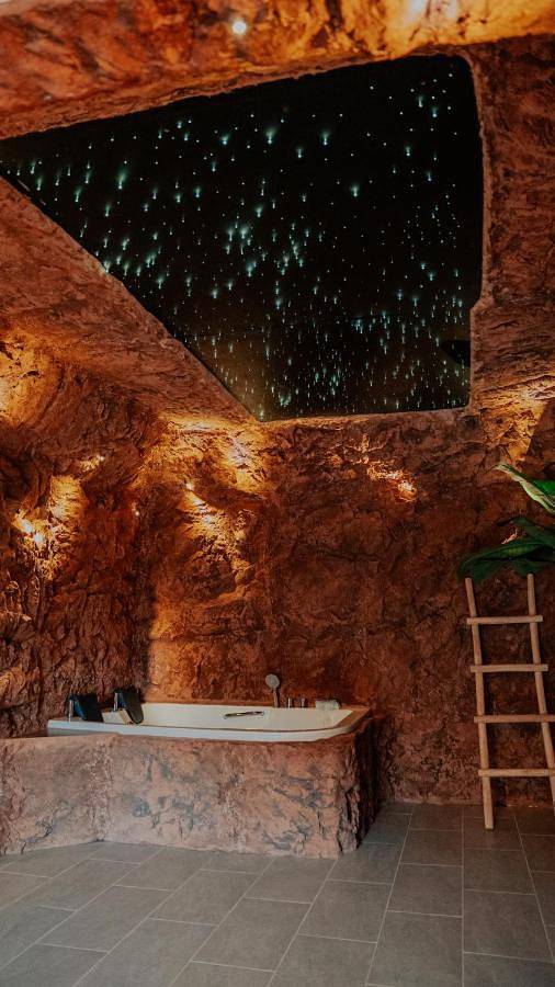 Ferienwohnung für 2 Personen, mit Whirlpool und Garten in Hagen - 2