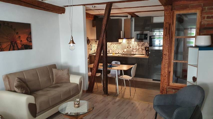 Ganze Wohnung, Ferienwohnung 'Kellerei5 Wohnung 1' mit Wlan in Ochsenfurt, Fränkisches Weinland
