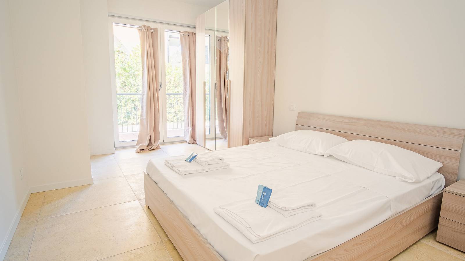 Appartamento intero, Appartamento vacanze per 7 persone con piscina in Rivoltella del Garda, Desenzano del Garda