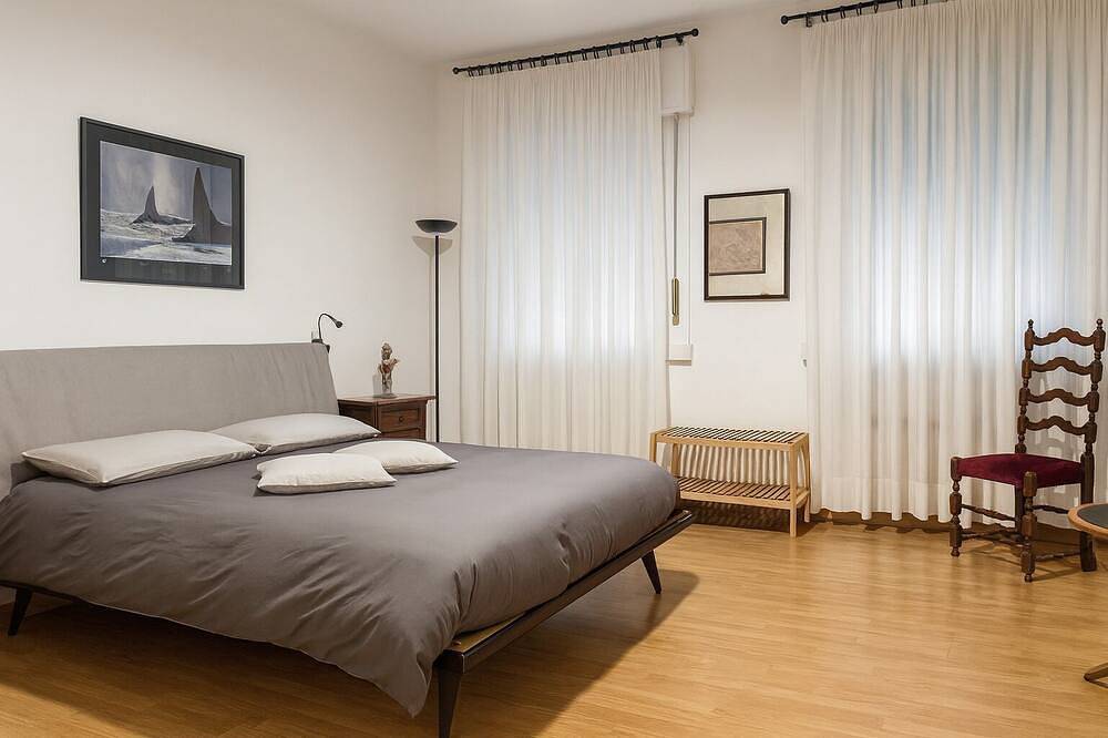 Apartamento entero, Close to downtown Apartment for couples, families and business trips in Trieste, Carso