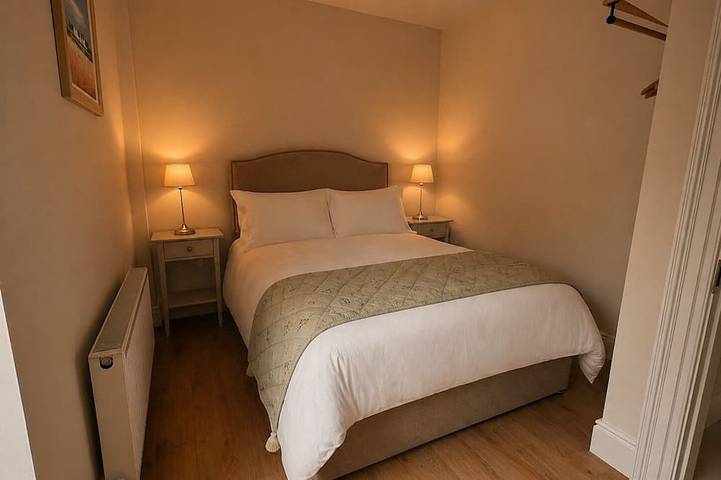 Ruhige 7-Schlafzimmer-Villa im charmanten Dundrum, ideal für Gruppen und Familien. in Kilpatrick, County Tipperary