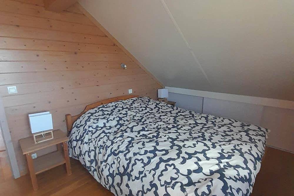 Gîte Tout Confort Avec Grand Jardin, Terrasse et Garage Dans Village Calme in Houffalize, Bastogne