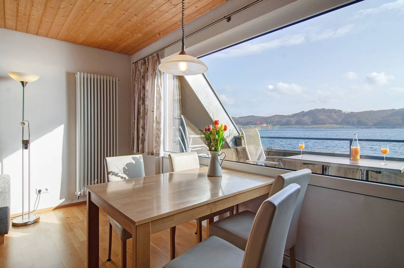 Ganze Wohnung, Fewo 8, 53qm, mit Seezugang direkt am Bodensee in Bodman-Ludwigshafen, Obersee (Bodensee)