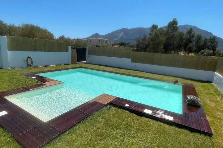 Chalet für 6 Personen, mit Pool auf Sardinien