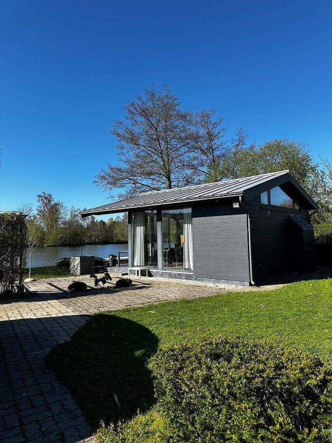 Gîte pour 4 personnes, avec terrasse à Longpré-les-Corps-Saints