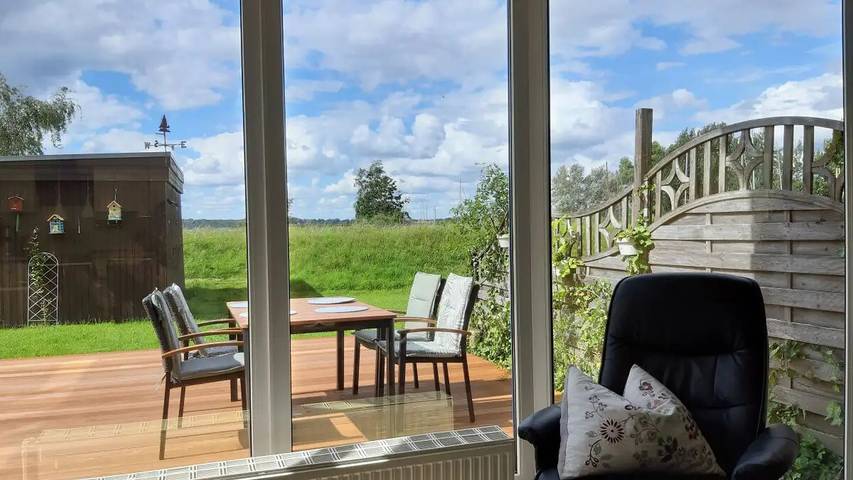 Ferienwohnung für 2 Personen, mit Garten und Terrasse, mit Haustier