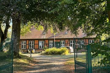 Ferienhaus für 3 Personen, mit Garten und Terrasse in Laage