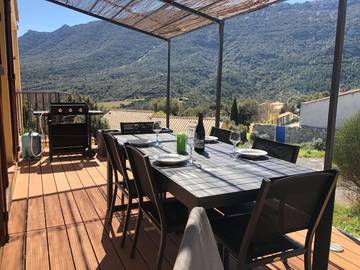 Gîte pour 4 personnes, avec vue et jardin, animaux acceptés à Duilhac-sous-Peyrepertuse