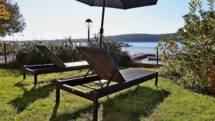 Ferienhaus mit Meerblick für 6 Personen, mit Terrasse, mit Haustier in Barbat na Rabu