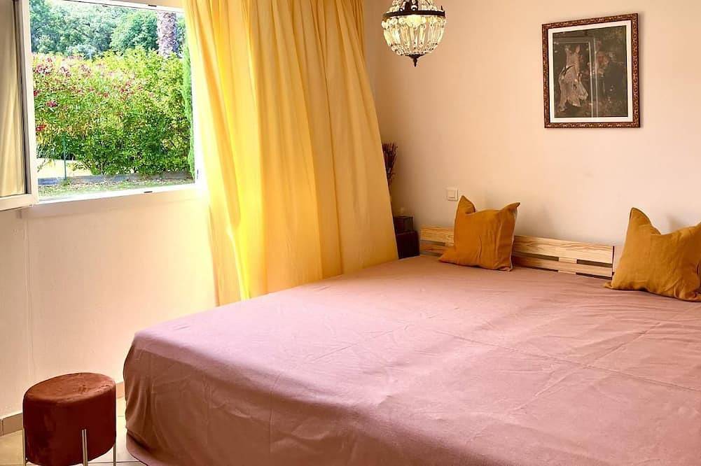 Appartamento intero, Appartamento di vacanza Santa Lucia di Moriani per 1 - 4 persone con 2 camere da letto - Appartament in Santa Lucia di Moriani, Corte e dintorni