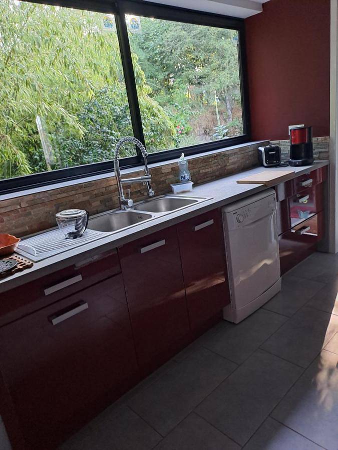 Location de vacances pour 5 personnes, avec terrasse à Meillac - 4