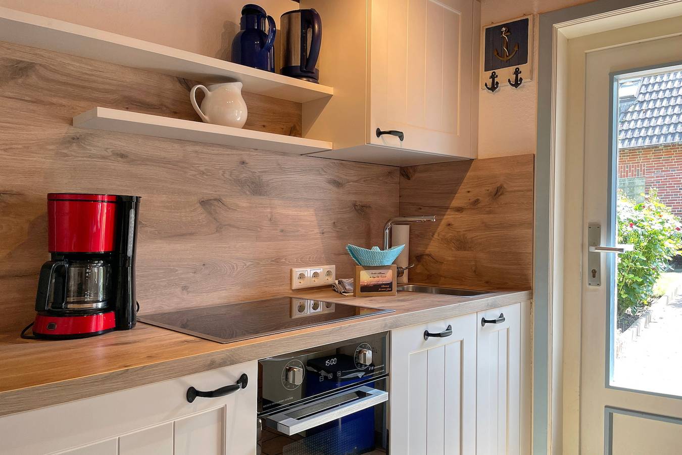 Stamp, Hafenstraße in Wyk auf Föhr (Stadt), Wyk auf Föhr