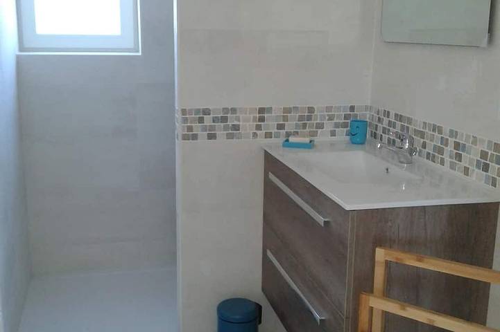Location de vacances pour 4 personnes, avec jardin et terrasse à Brignogan-Plages - 4