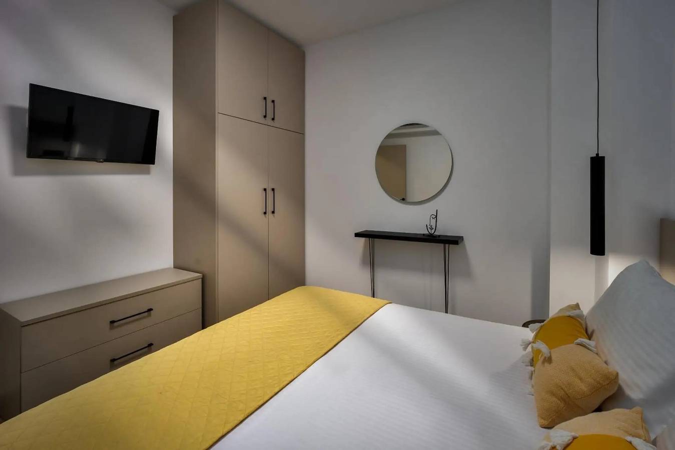 Ganze Wohnung, Apartment „Polisher“ mit gemeinsamer Terrasse, Wlan und Klimaanlage in Iraklio-Heraklion und Umgebung