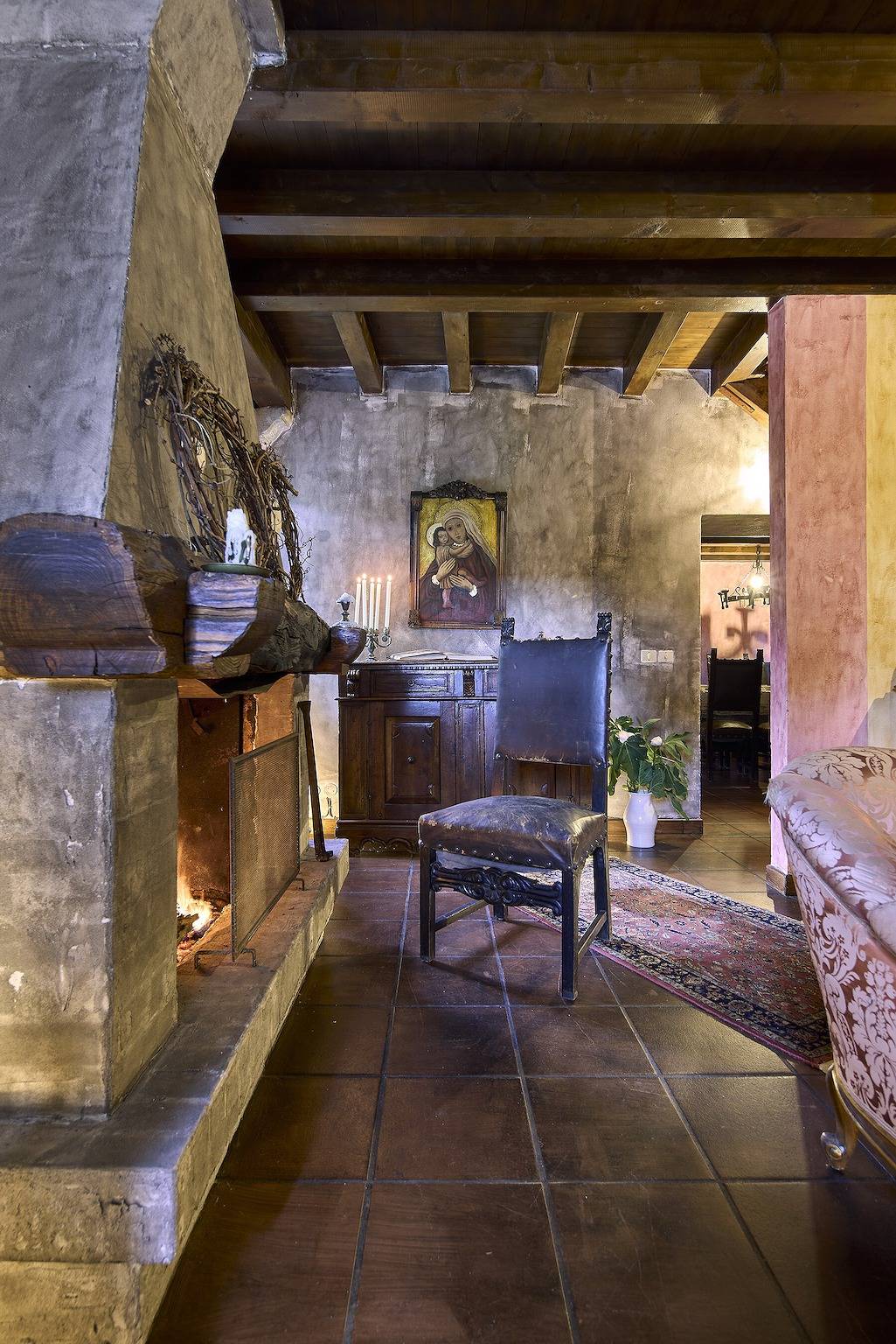 Ganze Wohnung, Wohnung 'Casa Torre Del Gruagno' mit Bergblick, privater Terrasse und Wlan in Moruzzo, Udine Provinz