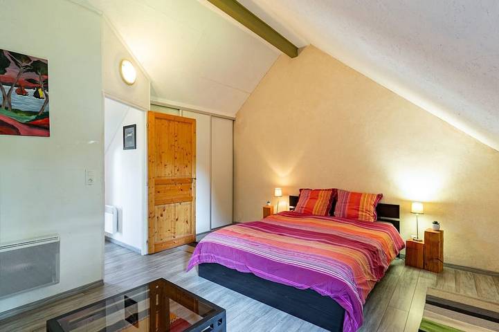 Location de vacances pour 4 personnes, avec jardin à Elliant - 2