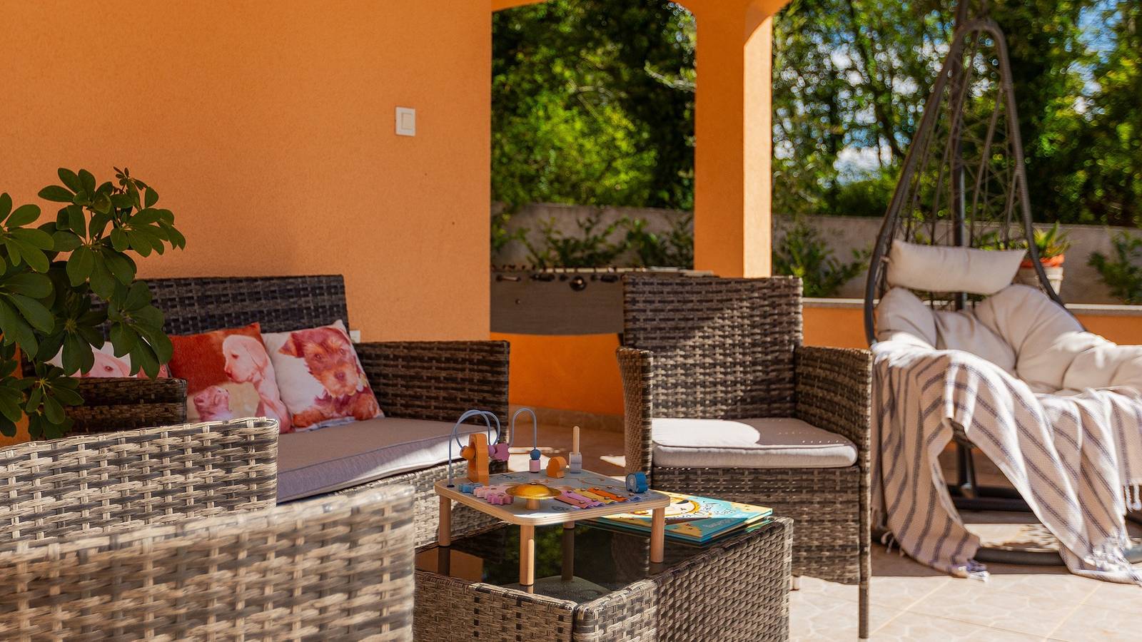 Villa Alma by Villas Guide in Heraki, Zentralistrien