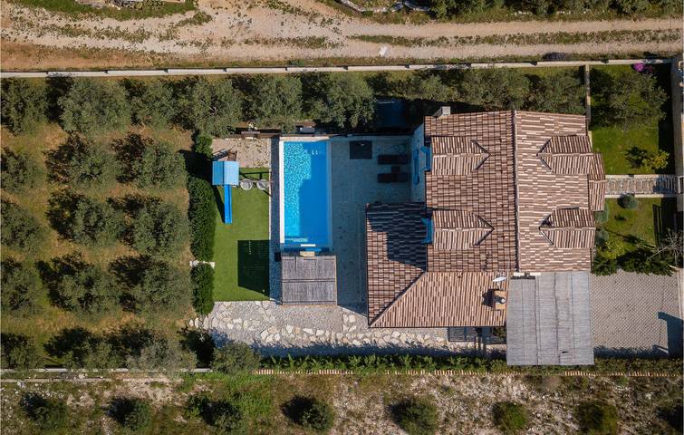 Ferienhaus für 7 Personen in Pakostane - 4