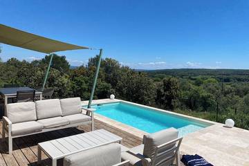 Gîte pour 6 personnes, avec jardin et terrasse à Sanilhac-Sagriès