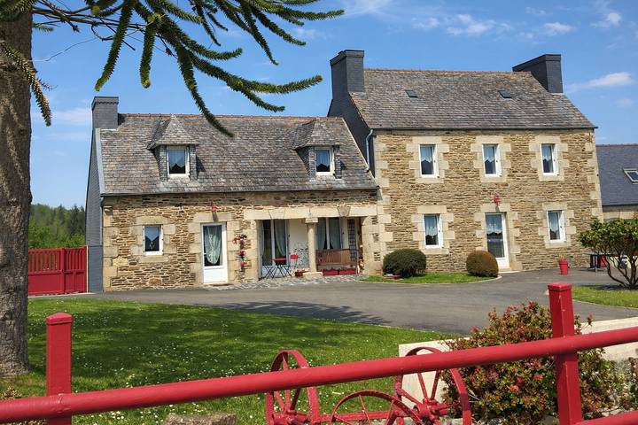 Gîte pour 6 personnes, avec terrasse et jardin dans le Finistère