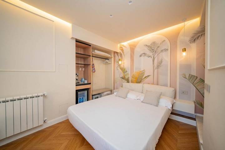 Villa pour 7 personnes, avec Balcon et Jacuzzi ainsi que Jardin et Piscine à Taormina - 4