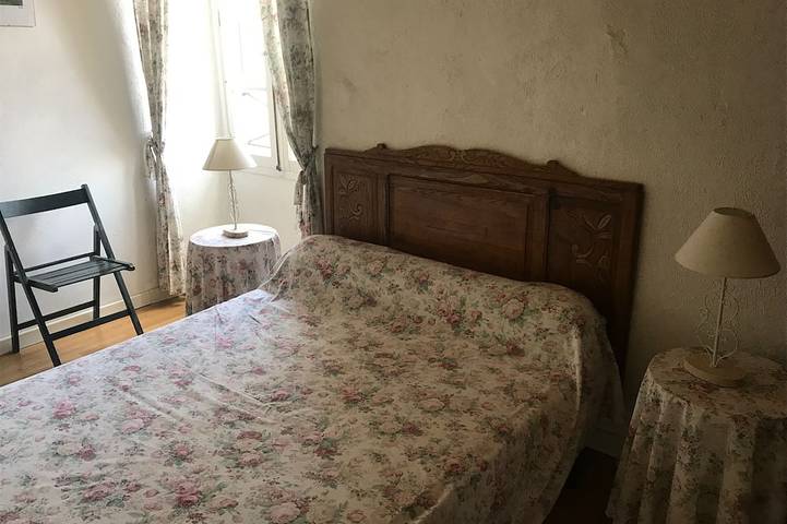 Location de vacances pour 8 personnes, avec terrasse et jardin à Lagorce - 3