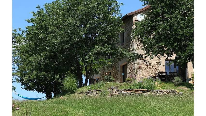 Casa de vacaciones para 8 personas, con piscina y jardín - 1