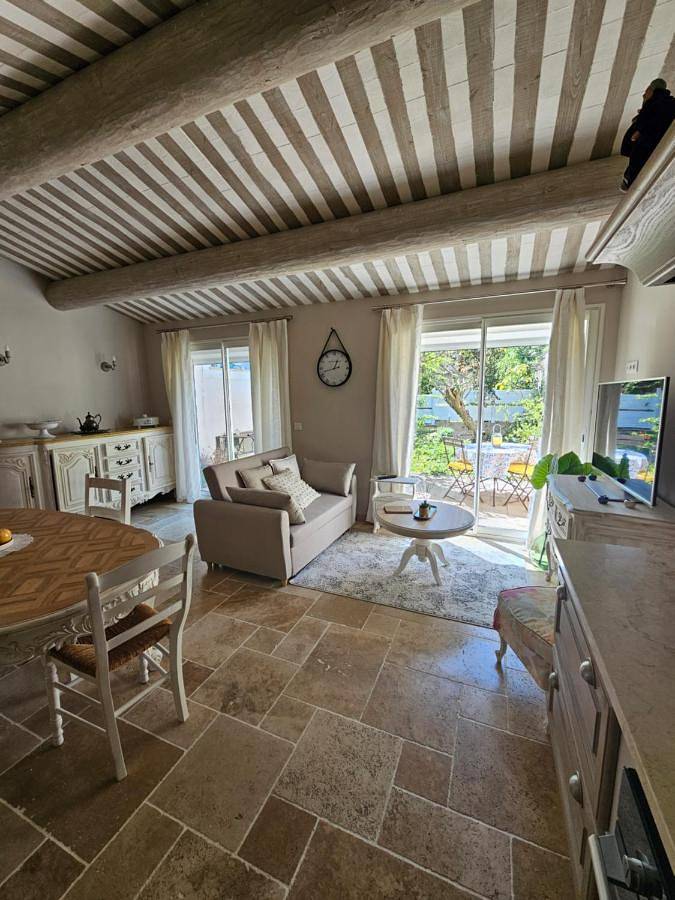 Casa de huéspuedes para 2 personas, con jardín y vistas - 1