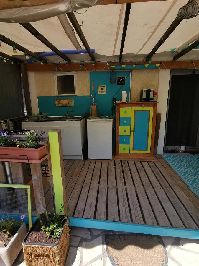 Location de vacances pour 2 personnes, avec Terrasse et Jardin ainsi que Piscine et Vue à Saint-Privat - 4