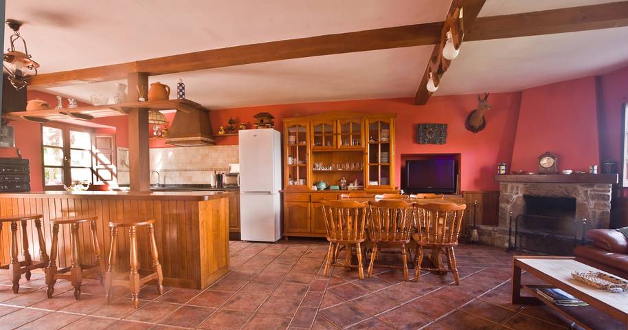 Casa rural 'Casa Remis' in Villamayor (Piloña), Piloña