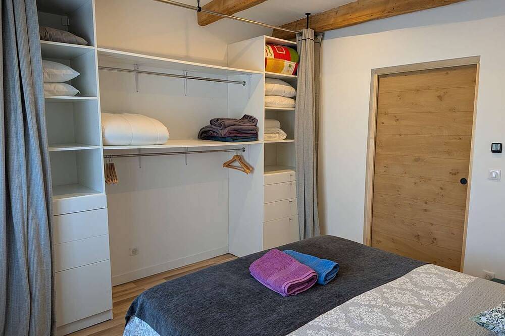 Appartement entier, Villa du Verger in Valergues, Côte méditerranéenne (France)