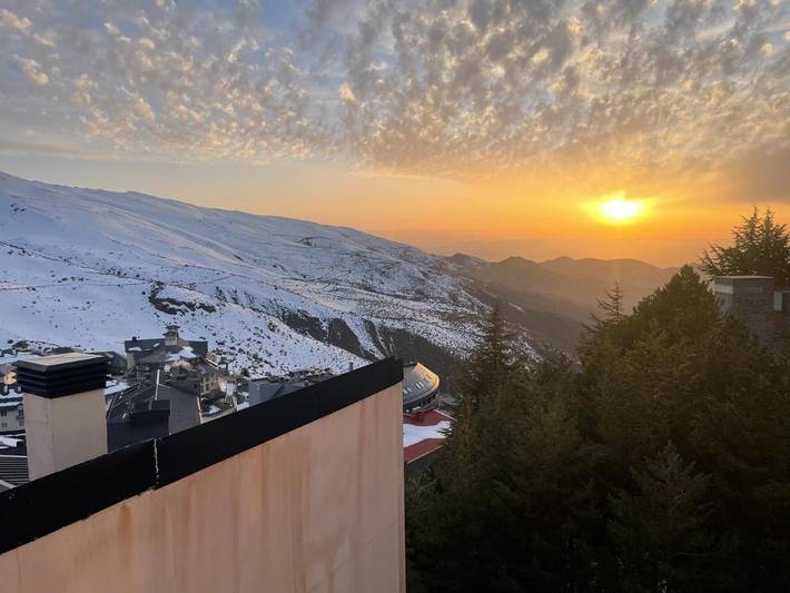 Apartamento entero, Apartment with Mountain View in Sierra Nevada Ski Resort, Monachil