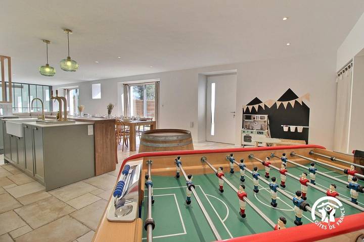 Gîte für 12 Personen, mit Garten und Pool sowie Terrasse in der Bretagne - 4