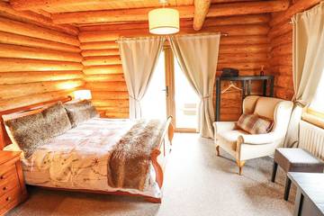 Log Cabin for 8 People in Tattershall, Lincolnshire, Photo 1