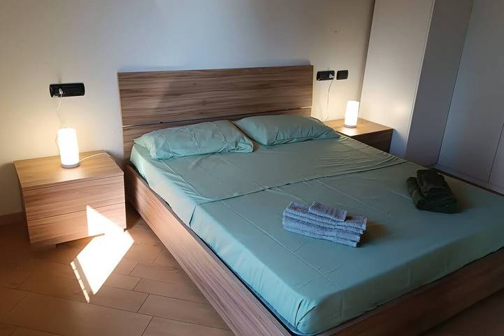 Ganze Wohnung, Abby's House - Milan Hub – Stylish Central Apartment Near the Station in Centro (Gallarate), Gallarate
