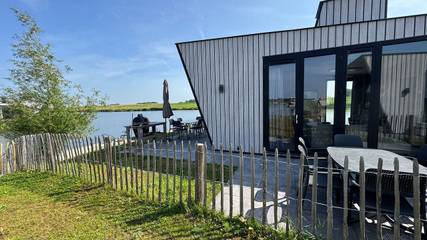 Ferienhaus für 6 Personen, mit Garten und Seeblick in Kampen